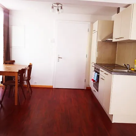 Apartment Landiyang Holiday 1 *